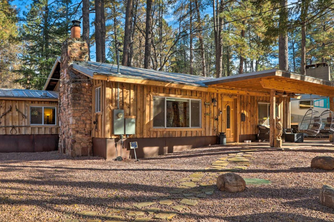 Cozy Cabin Retreat With Patio And Fenced Yard Пейсън Екстериор снимка